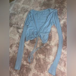 Long sleeve tie up crop top